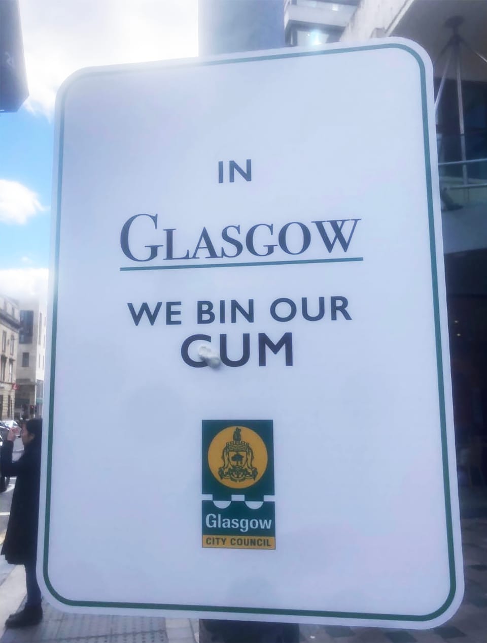 In Glasgow We Bin Our Cum